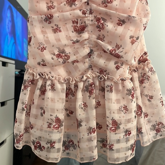 Pink flower dress from intermix - Picture 4 of 4